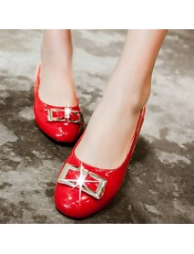 Women's Spring / Summer / Fall / Winter Ballerina Patent Leather Office & Career / Dress / Casual Low Heel Sparkling GlitterBlack / Red /